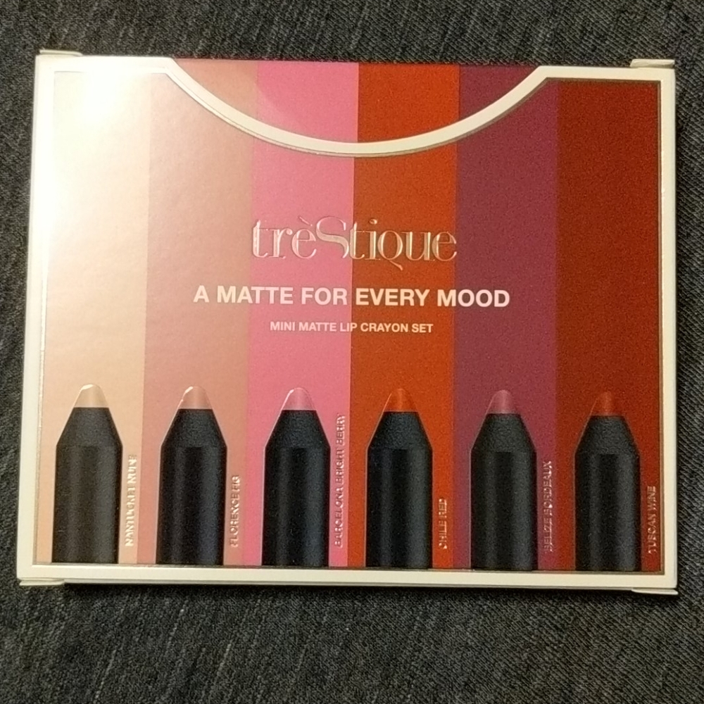 TreStique a matte lip set free with $50 purchase